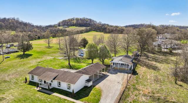 Photo of 977 Carters Creek Pike, Columbia, TN 38401