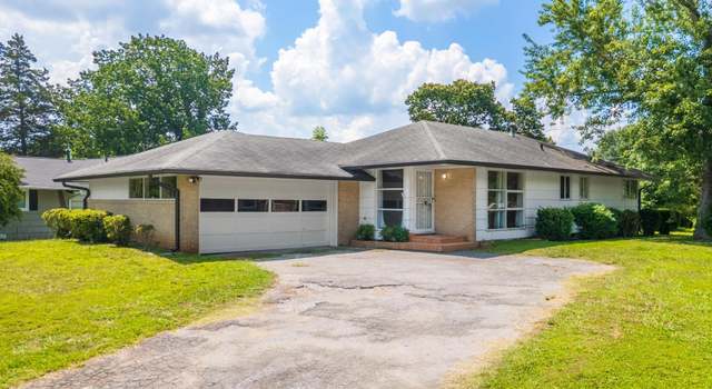 Photo of 4412 Live Oak Ln, Chattanooga, TN 37411