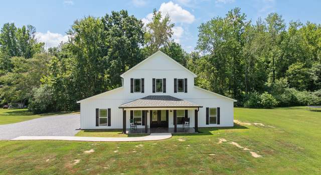 Photo of 954 Old Perryville Rd, Parsons, TN 38363