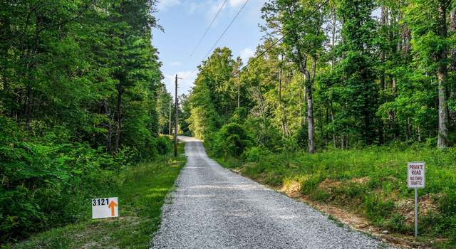 Photo of 3121 Coon Hunter Lodge Rd, Jamestown, TN 38556