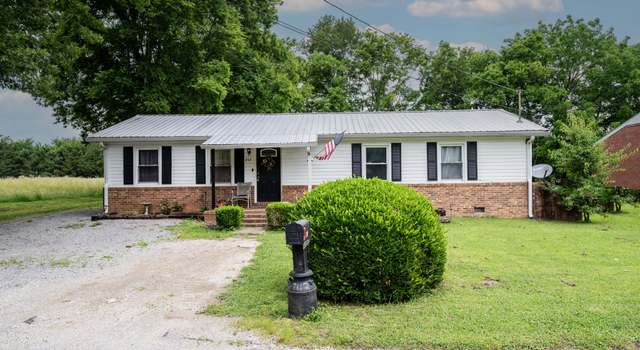 Photo of 212 Decatur St, Shelbyville, TN 37160
