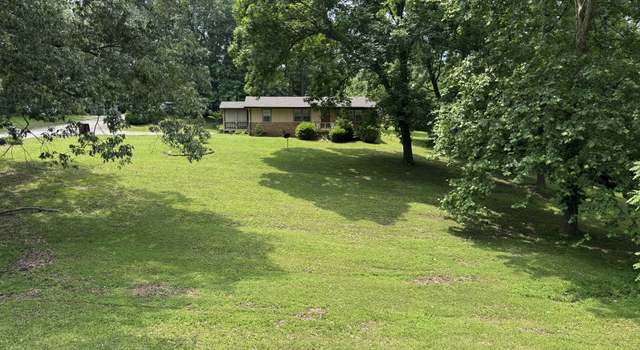 Photo of 105 Hickory Hill Dr, Dover, TN 37058