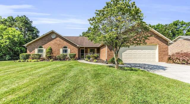 Photo of 7805 Camberley Dr, Powell, TN 37849