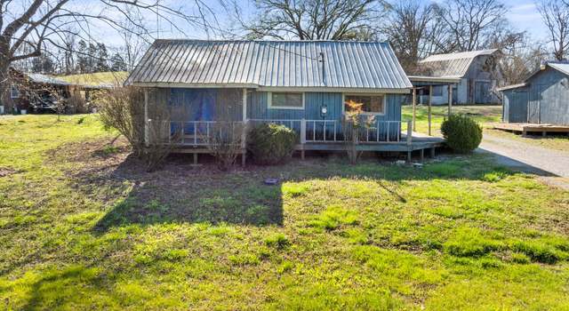 Photo of 3290 Water Tank Rd, Cowan, TN 37318