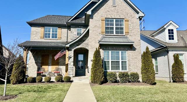 Photo of 1040 Paddock Park Cir, Gallatin, TN 37066