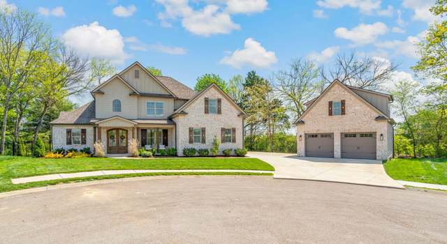 Photo of 7702 Madgewood Ln, Knoxville, TN 37909
