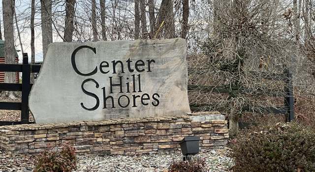 Photo of 309 Woodcrest Dr, Smithville, TN 37166