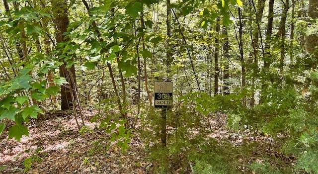 Photo of 309 Woodcrest Dr, Smithville, TN 37166