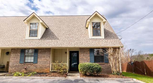 Photo of 9001 Fountain Brook Ln, Knoxville, TN 37923