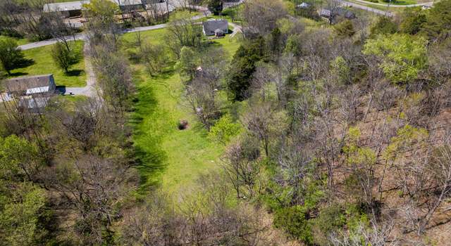Photo of 1312 Slaters Creek Rd, Goodlettsville, TN 37072