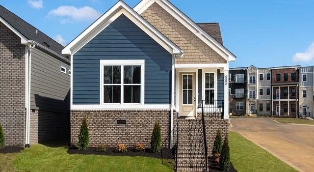 Photo of 580 Centre St, Pleasant View, TN 37146