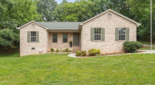 Photo of 11008 Thornton Dr, Knoxville, TN 37934