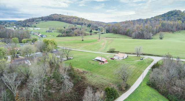 Photo of 2095 Rickman Rd, Livingston, TN 38570