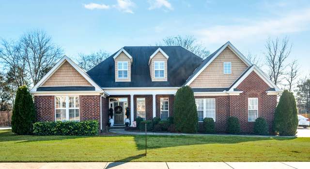 Photo of 1025 Pittman Dr, Gallatin, TN 37066
