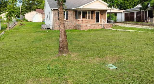 Photo of 313 8th Ave, Fayetteville, TN 37334