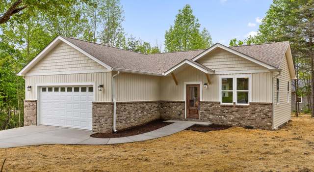 Photo of 196 Grayson Way, Signal Mountain, TN 37377