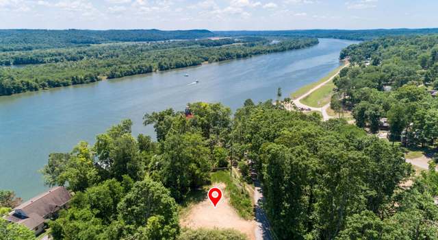 Photo of 19 Brown Bluff Ln, Sugar Tree, TN 38380