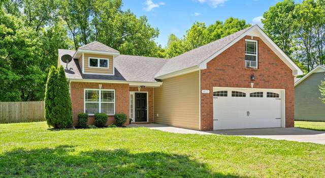 Photo of 812 Dunbar Cave Rd, Clarksville, TN 37043