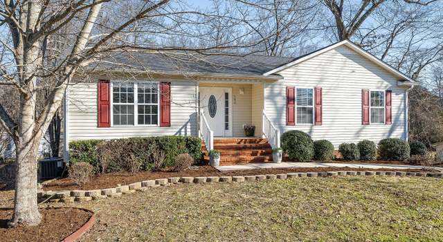 Photo of 945 Morningside Dr, Cookeville, TN 38501