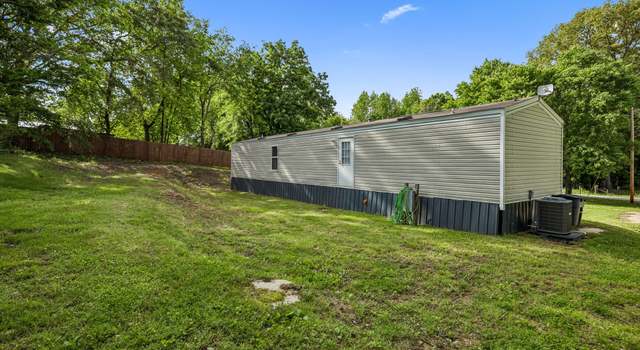 Photo of 708 Hooper Rd, Winchester, TN 37398