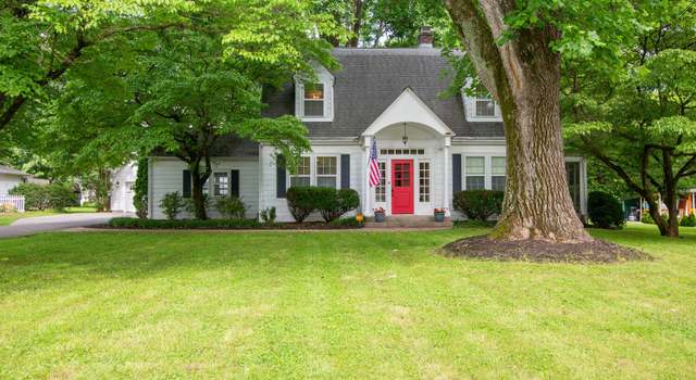 Photo of 207 Cumberland Cir, Nashville, TN 37214