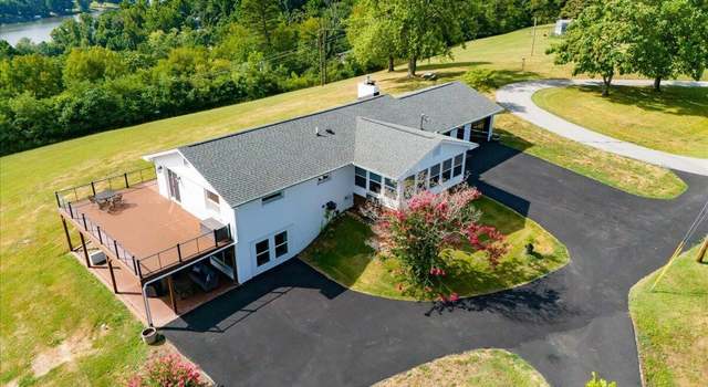 Photo of 166 Short St, Kingston, TN 37763