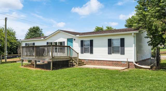Photo of 594 Governor Hall Rd, Castalian Springs, TN 37031