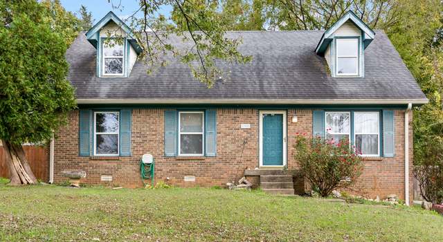 Photo of 392 Dean Rd, Clarksville, TN 37040