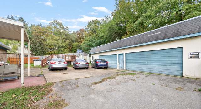 Photo of 392 Dean Rd, Clarksville, TN 37040
