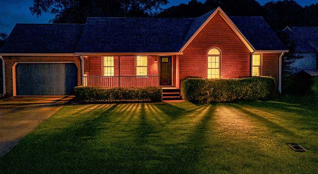 Photo of 103 Hillcrest Dr, Tullahoma, TN 37388