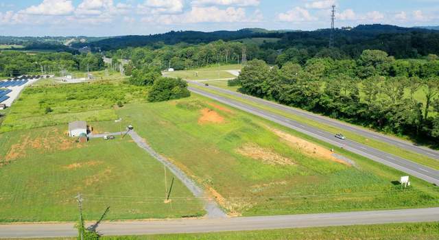 Photo of 940 Lowery Loop Rd, New Market, TN 37820