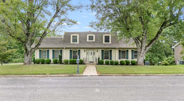 Photo of 1007 Highland Dr, Fayetteville, TN 37334