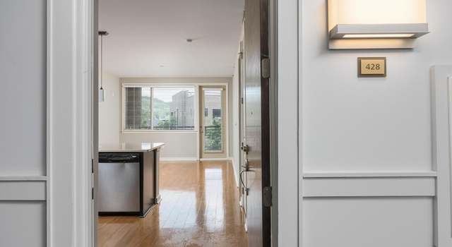 Photo of 200 Manufacturers Rd Apt 428, Chattanooga, TN 37405