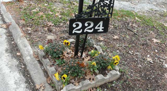 Photo of 224 Flora Maxwell Rd, Nashville, TN 37211