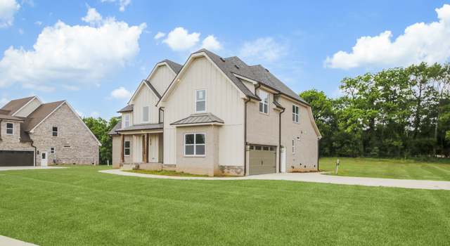 Photo of 4940 Royal View Way, Clarksville, TN 37040