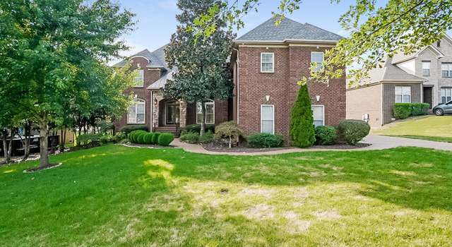 Photo of 1003 Redwood Way, Hendersonville, TN 37075