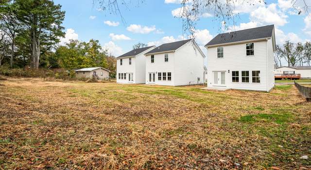 Photo of 707 Demoss St, Gallatin, TN 37066