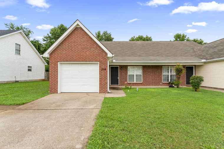 Photo of 304 Indian Park Dr Murfreesboro, TN 37128