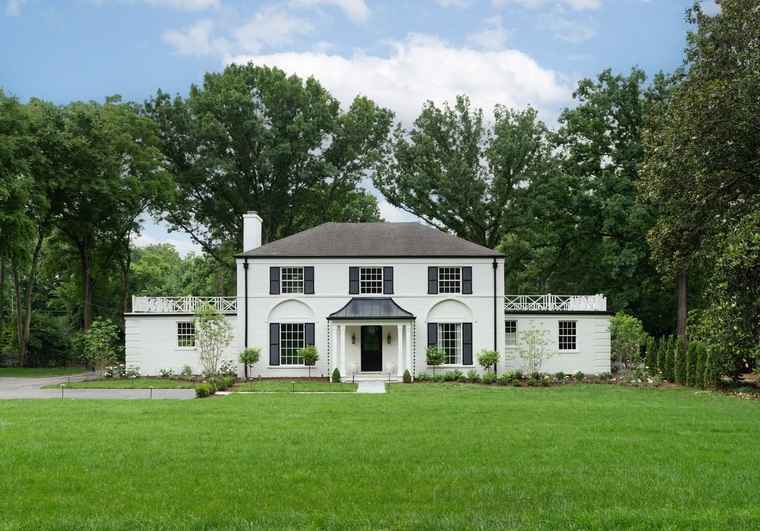 Photo of 2413 Valley Brook Rd Nashville, TN 37215