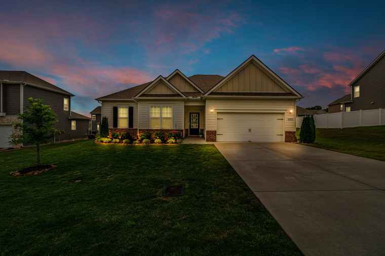 Photo of 1044 Alta Vista Ln Smyrna, TN 37167