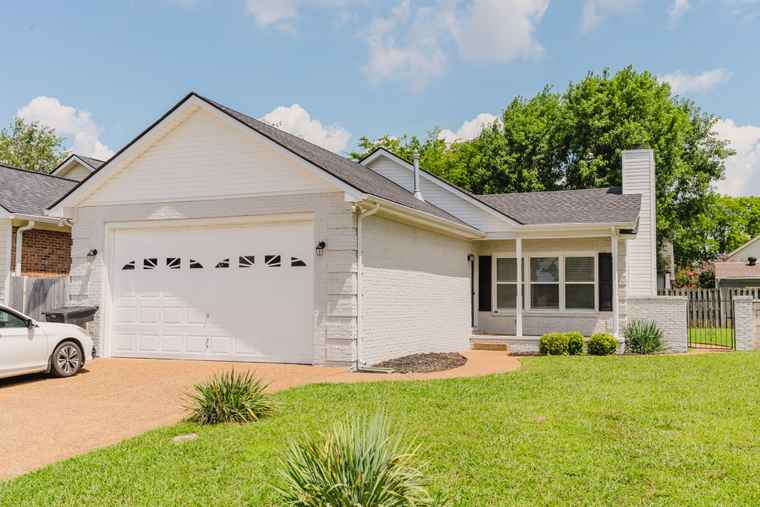 Photo of 502 Federal Ct Murfreesboro, TN 37129