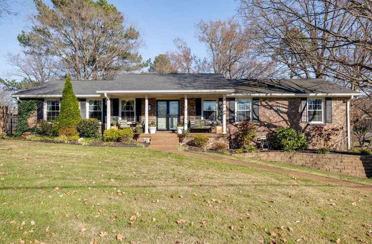 Photo of 103 Timberline Dr Hendersonville, TN 37075