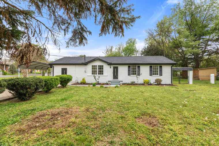 Photo of 502 Cumberland Dr Smyrna, TN 37167