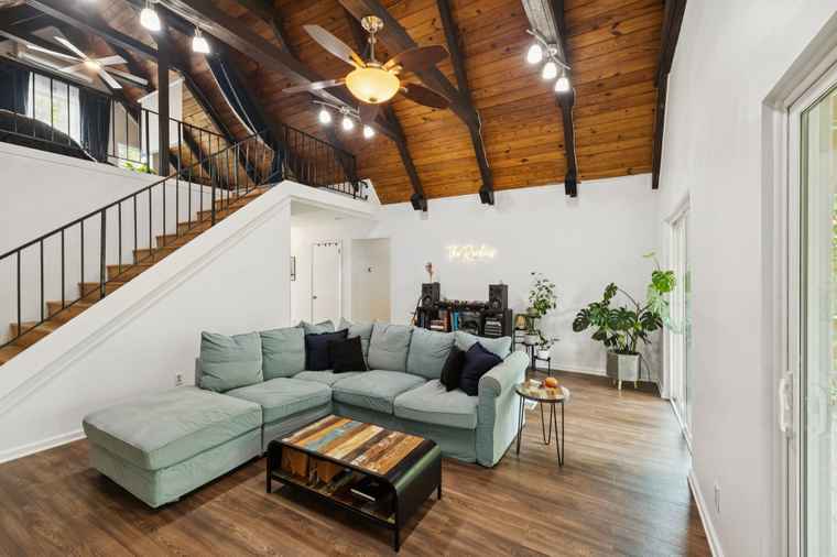 Photo of 504 Foothill Dr Nashville, TN 37217