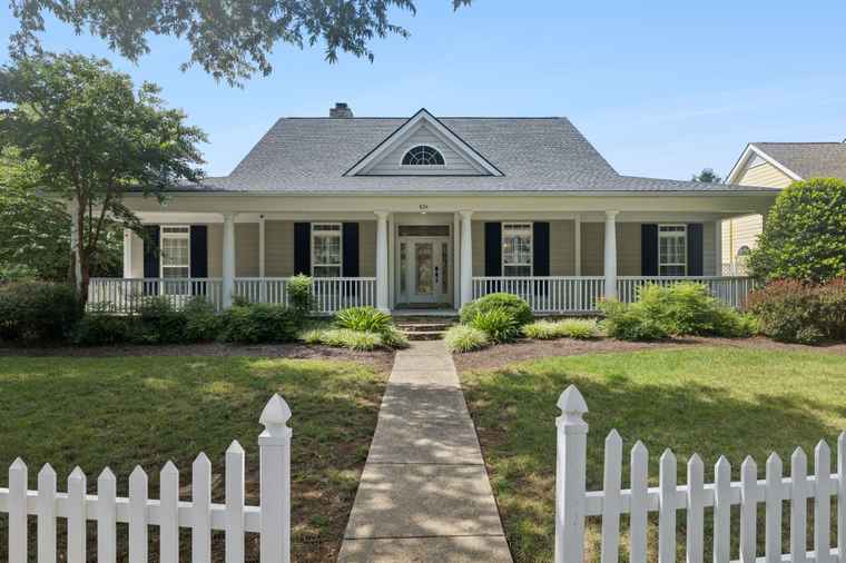 Photo of 835 Willowsprings Blvd Franklin, TN 37064