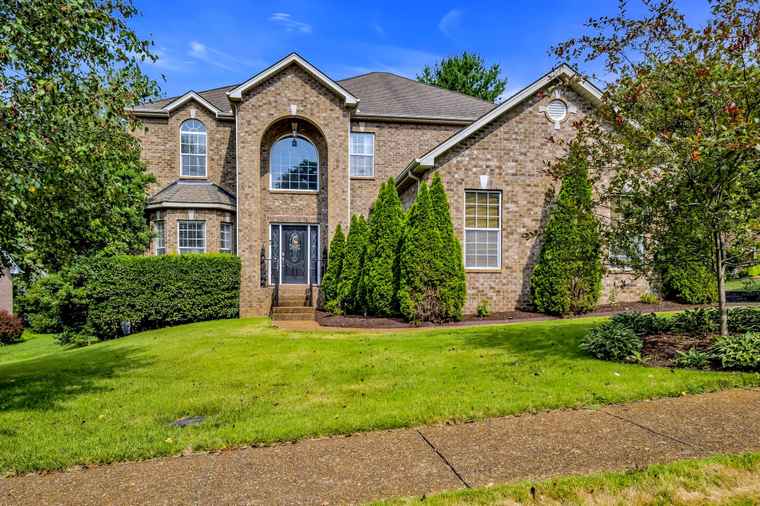 Photo of 6021 Brentwood Chase Dr Brentwood, TN 37027