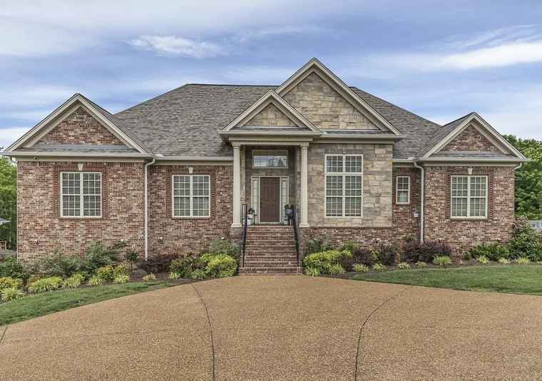 Photo of 404 Amarillo Dr Lebanon, TN 37087