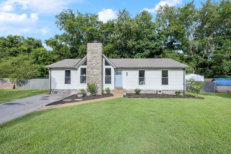 Photo of 217 Matthew Pl Franklin, TN 37064