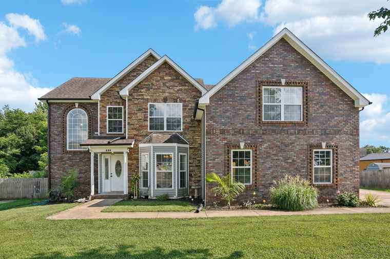 Photo of 1544 Hattie Ln Clarksville, TN 37042