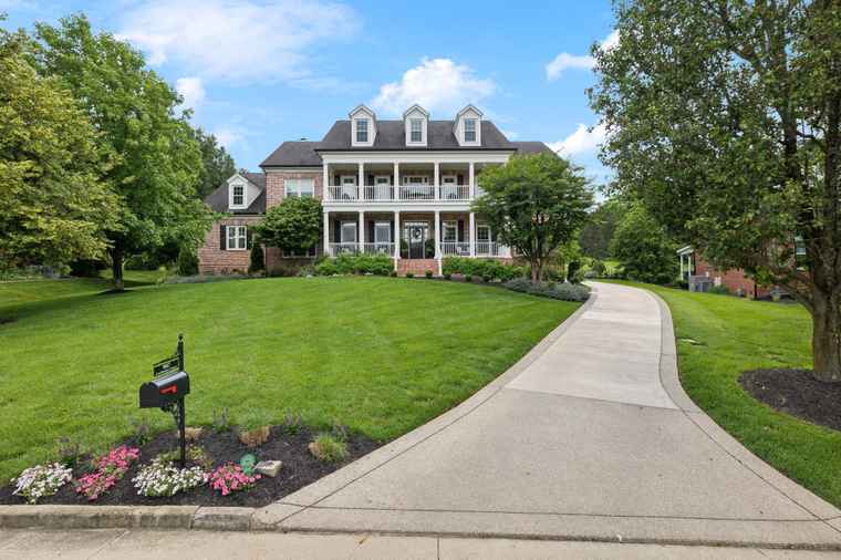 Photo of 9047 Lochmere Ct Brentwood, TN 37027